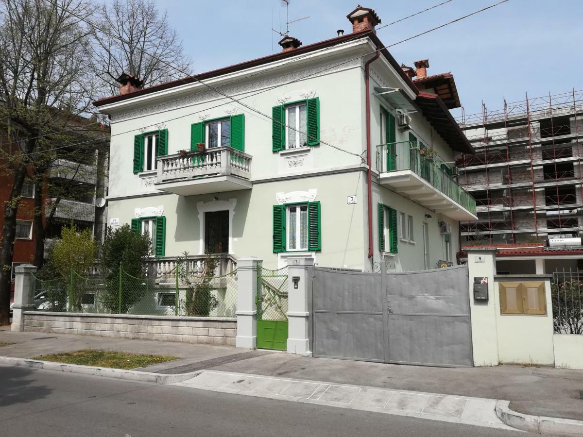 Agli Oleandri Appartamento In Villa Con Con Parcheggio غوريزيا المظهر الخارجي الصورة